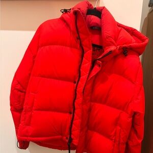 Aritzia super puff shorty in red. Size small